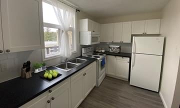 Kitchen view of 3 bedroom mews apartment at River Park Glen